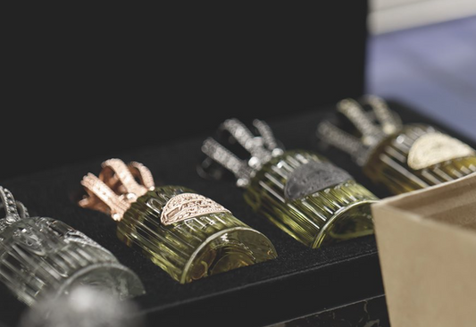 Luxurious Perfume Gifts for Emiratis in the New Year